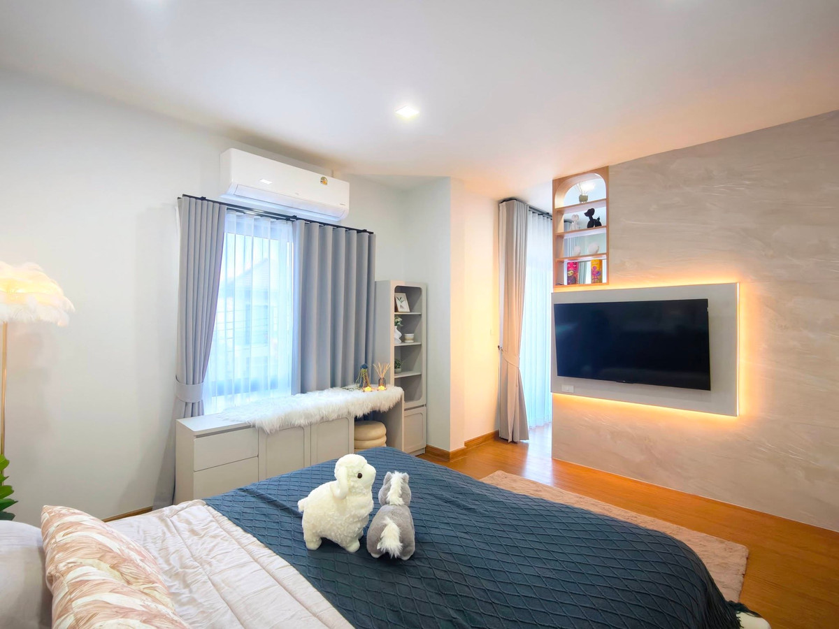 For SaleHousePattaya, Bangsaen, Chonburi : The Grand 9 / 4 Bedrooms (SALE WITH TENANT), The Grand 9 / 4 Bedrooms (Sale with Tenant) BEWN082