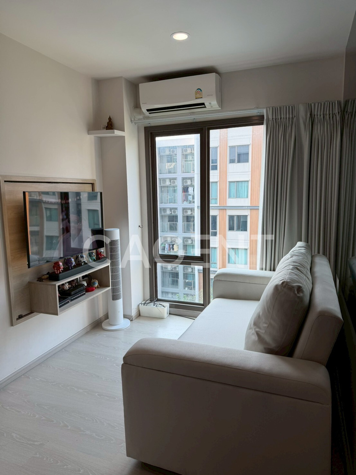 For SaleCondoKasetsart, Ratchayothin : condo for SALE “Phyll Phahol 34“, near ฺBTS Sena Nikhom and Kasetsart University