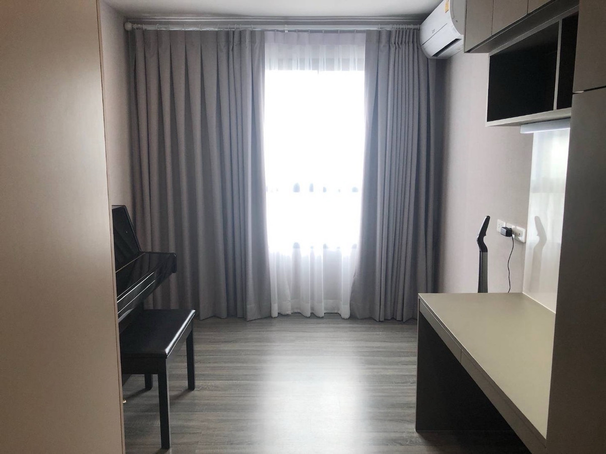 For SaleCondoSiam Paragon ,Chulalongkorn,Samyan : 🏙 Condo for sale Ideo Chula–Samyan
2Bed 1Bath 52sq.m. 9.99mb.
📞Phat 064-642-8664
📞Nui 094-624-2014