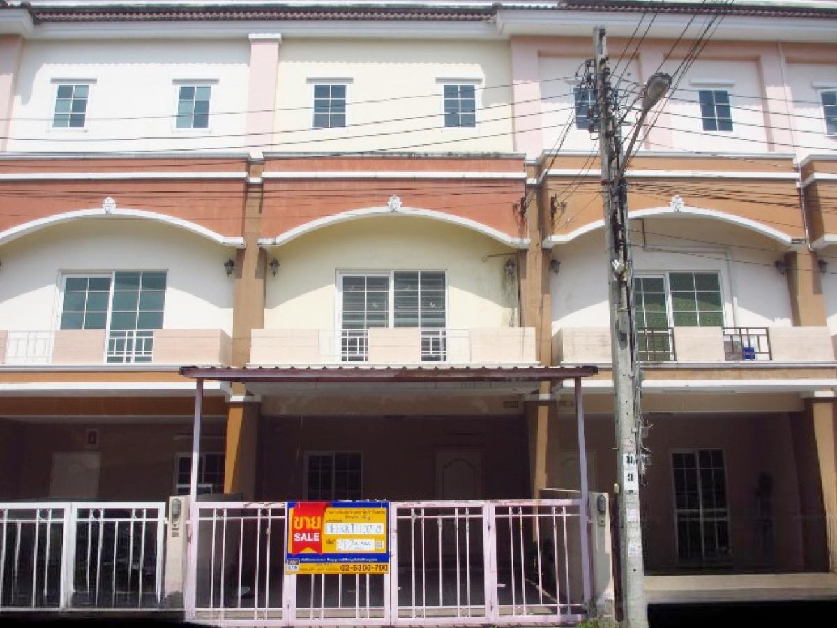 ขายทาวน์โฮมนวมินทร์ รามอินทรา : 💟 ทาวน์เฮ้าส์ โครงการเดอะเทรนด์ คู้บอน 16/1  💟