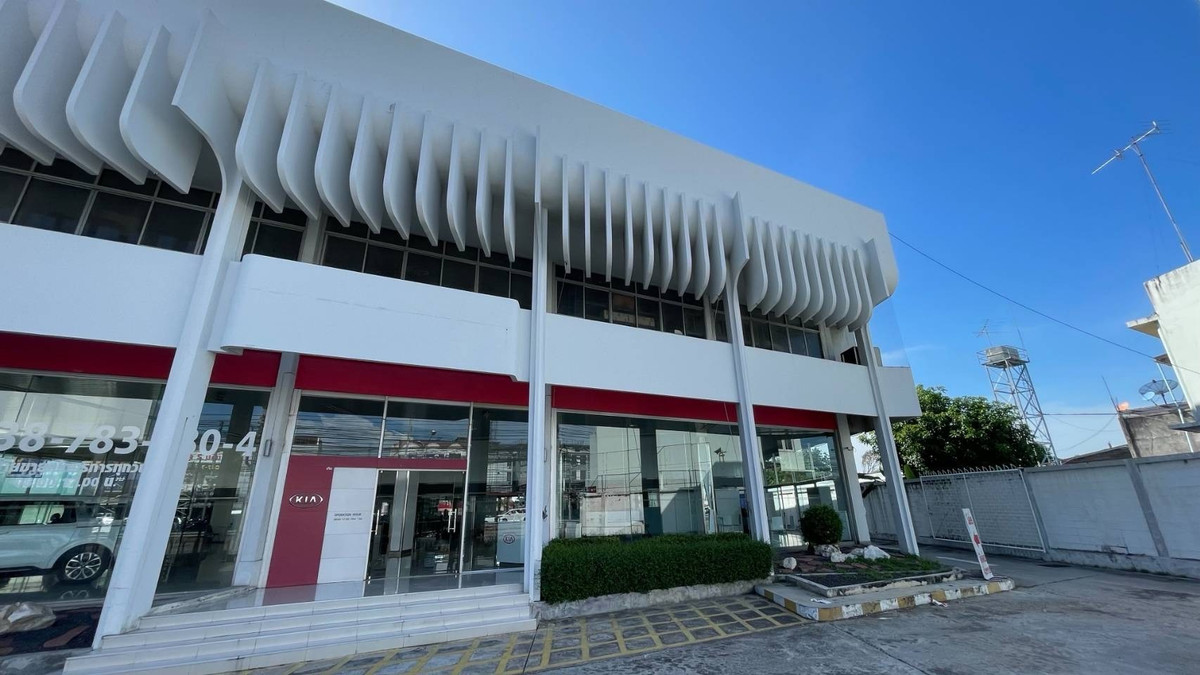 ให้เช่าโชว์รูมพัทยา บางแสน ชลบุรี สัตหีบ : 🔥ให้เช่าด่วน🔥โชว์รูมรถ ทำเลทอง ถนนสุขุมวิท อ.เมืองชลบุรี ติดถนนใหญ่ ใกล้ Makro และ Big C ชลบุรี