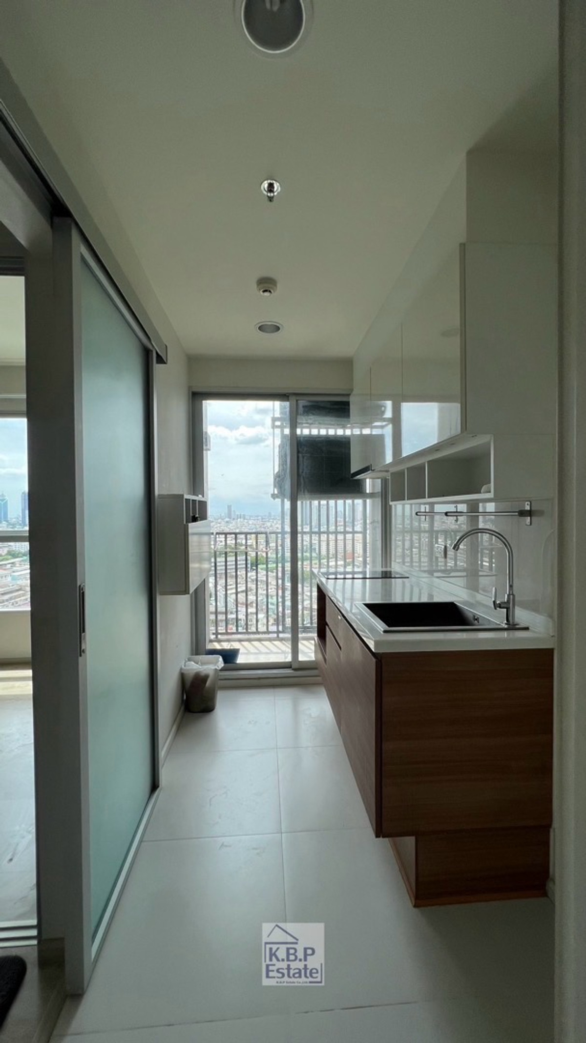 For SaleCondoSathorn, Narathiwat : Condo for sale, Fuse Chan, 28.5 sq m., 20th  City View.