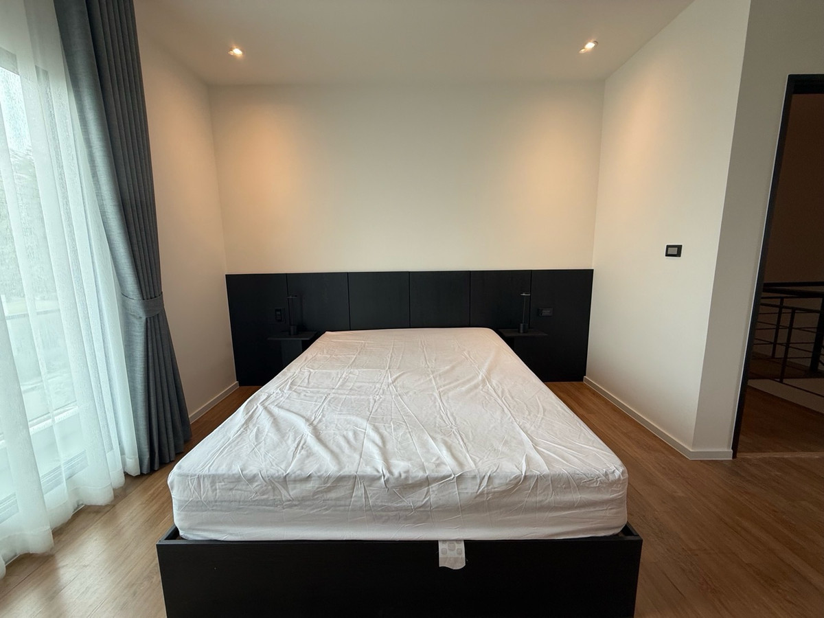 ให้เช่าบ้านพระราม 5 ราชพฤกษ์ บางกรวย : 💥ให้เช่า 42,000 บาท บ้านเดี่ยว หมู่บ้าน เซนโทร แจ้งวัฒนะ-ชัยพฤกษ์2 ใกล้ SISB Inter School 3-5 นาที 