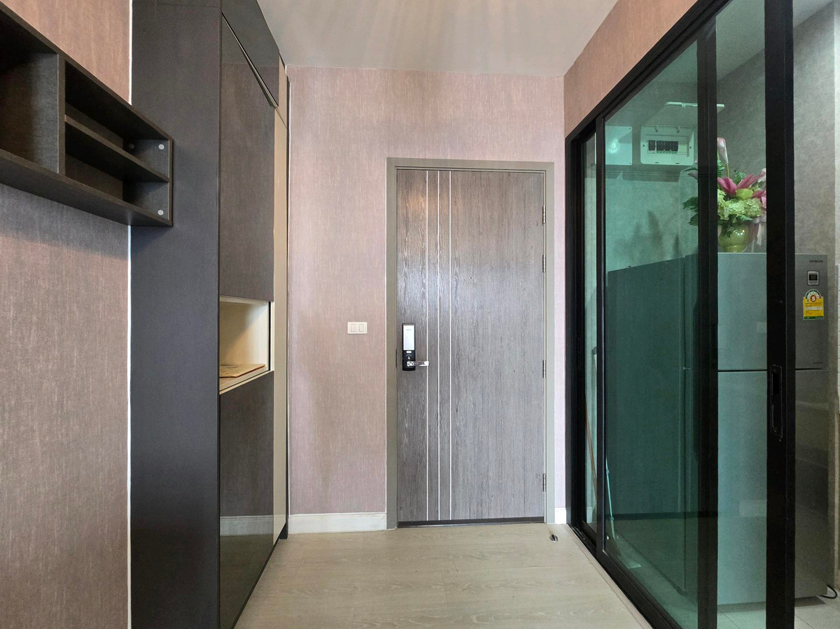 ให้เช่าคอนโดพระราม 9 เพชรบุรีตัดใหม่ RCA : ให้เช่า คอนโด 1 ห้องนอน ทำเลทองหล่อ วิวสวย อยู่สบาย