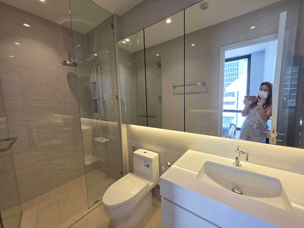 For SaleCondoWitthayu, Chidlom, Langsuan, Ploenchit : Muniq Langsuan: 86.01 sqm. 2bed 2bath 86.01sqm. 32,000,000 Am: 0656199198