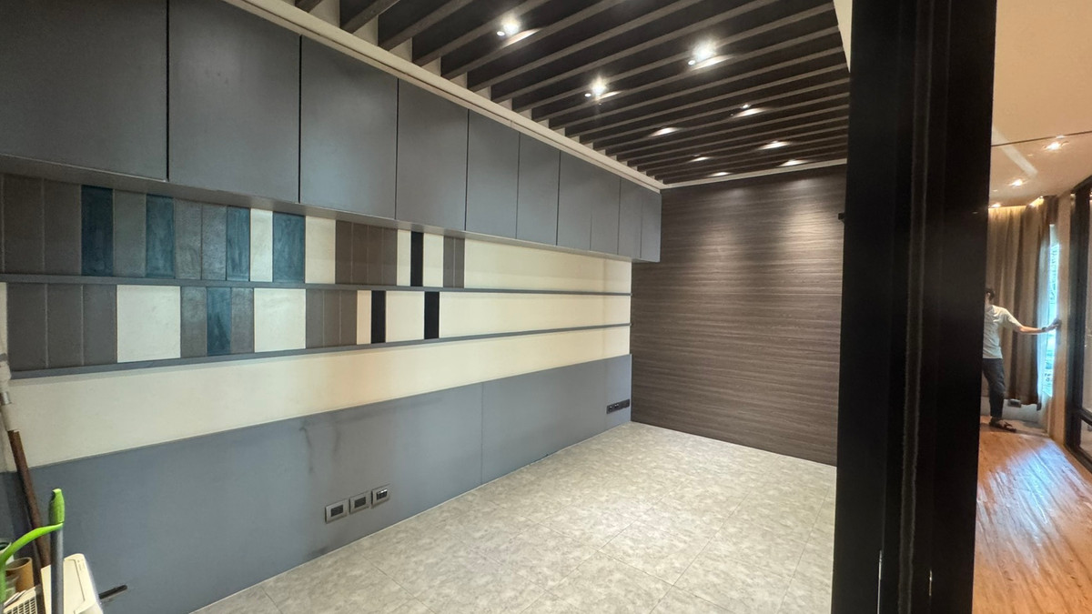 For SaleHome OfficeRama5, Ratchapruek, Bangkruai : Cheapest in this area, home office for sale, land 77 wa, building 274 sq m., next to Kanchanaphisek Road, parking for 3 cars.