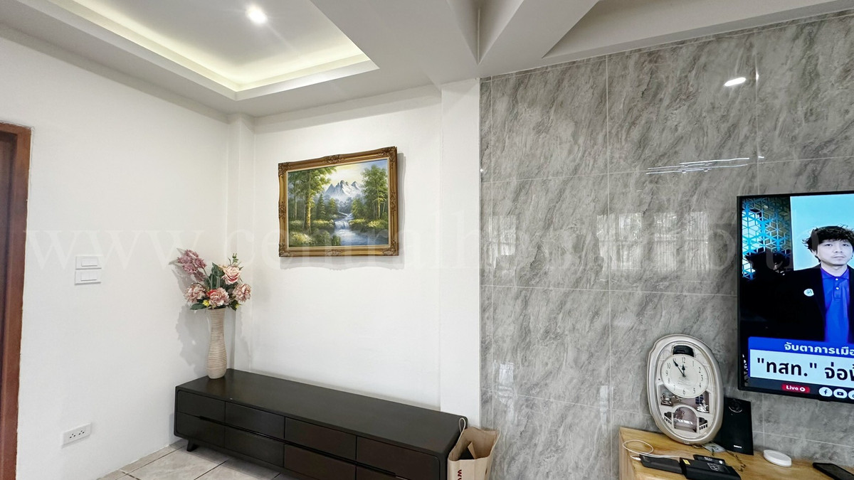 For SaleHousePathum Thani,Rangsit, Thammasat : Single house 300 sq m, Thamsuthee, Pathum Thani, installed solar cells, saves electricity, ready to move in.