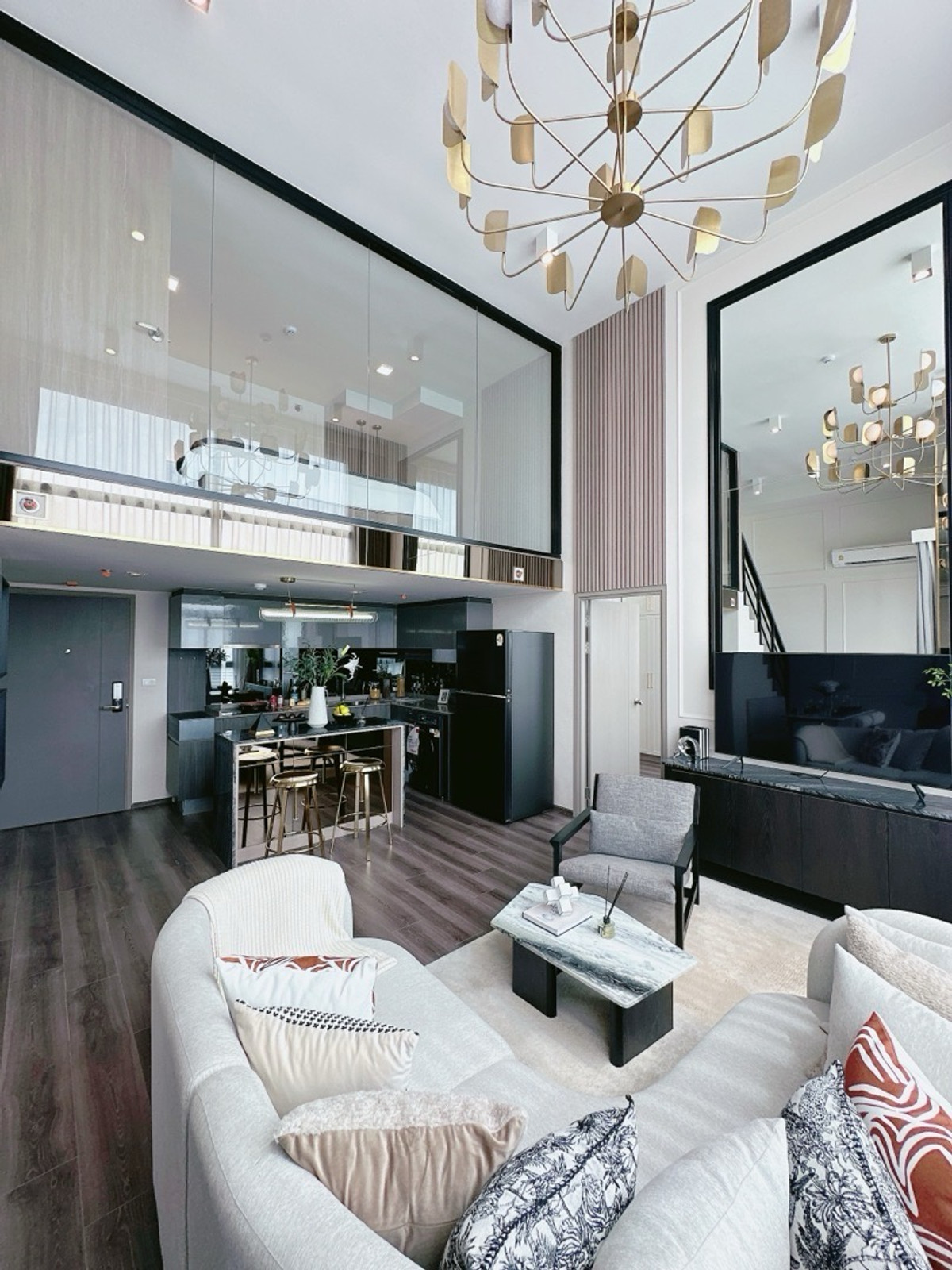 ขายคอนโดพระราม 9 เพชรบุรีตัดใหม่ RCA : 𝐈𝐃𝐄𝐎 𝐑𝐀𝐌𝐀𝟗 𝐀𝐬𝐨𝐤𝐞 ฟรีเงินดาวน์ 𝐎บาท ผ่อนสบายๆ 𝟐𝟓,𝟎𝟎𝟎/เดือน ฟรีทุกค่าใช่จ่าย พร้อมเข้าอยู่ ด่วน 3 ห้องสุดท้าย