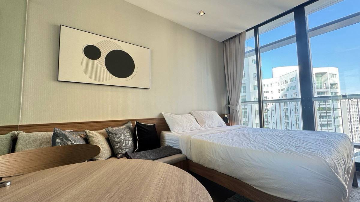 ให้เช่าคอนโดสุขุมวิท อโศก ทองหล่อ : ปล่อยเช่า ห้องสวย ราคา 20,000 บาท อาคาร 5 สนใจนัดชม 0808144488