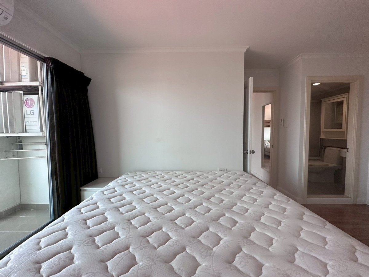 For SaleCondoRama3 (Riverside),Satupadit : 🏠✨ Lumpini Park Riverside Rama 3 | 2-Bedroom Condo for Sale (HBH-SI-89)