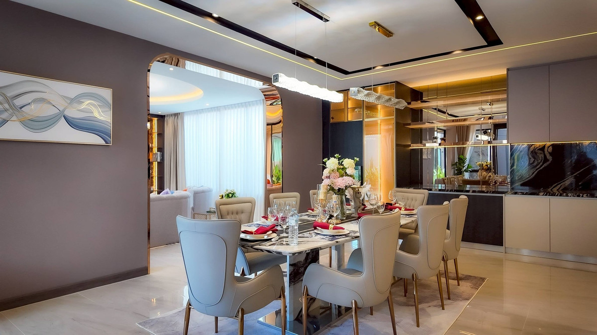 ขายพัทยา บางแสน ชลบุรี สัตหีบ : ขายบ้าน Pool Villa โซนมาบประชัน  126 ตารางวา  752 ตารางเมตร  5 ห้องนอน 7 ห้องน้ำ ดีไซน์หรู ทันสมัย