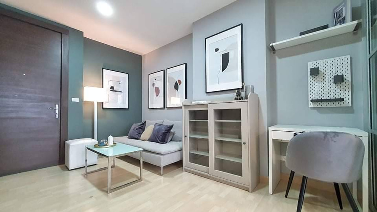 For RentCondoRatchadapisek, Huaikwang, Suttisan : RC023926 Condo for rent at Rhythm Ratchada next to MRT Ratchadaphisek.