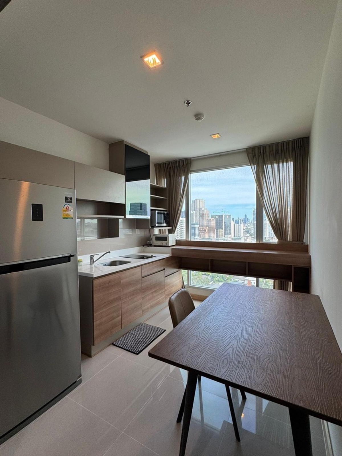 For SaleCondoSapankwai,Jatujak : Renovated Condo for Sale with Tenant | 5% Yield (Rhythm Phahol Ari)