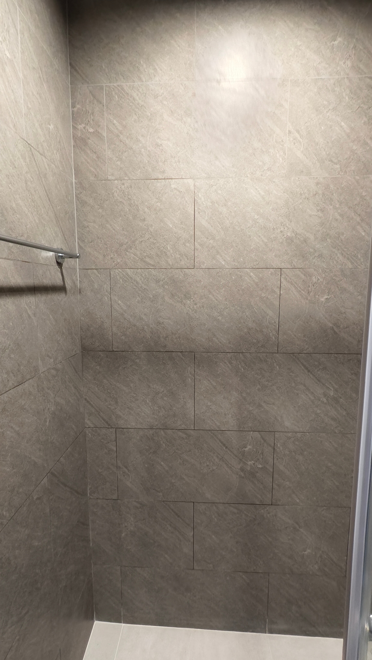 For RentCondoRamkhamhaeng, Hua Mak : The Livin Ramkhamhaeng  Brand new, unfurnished, suitable for tenants with their own furniture 8000thb