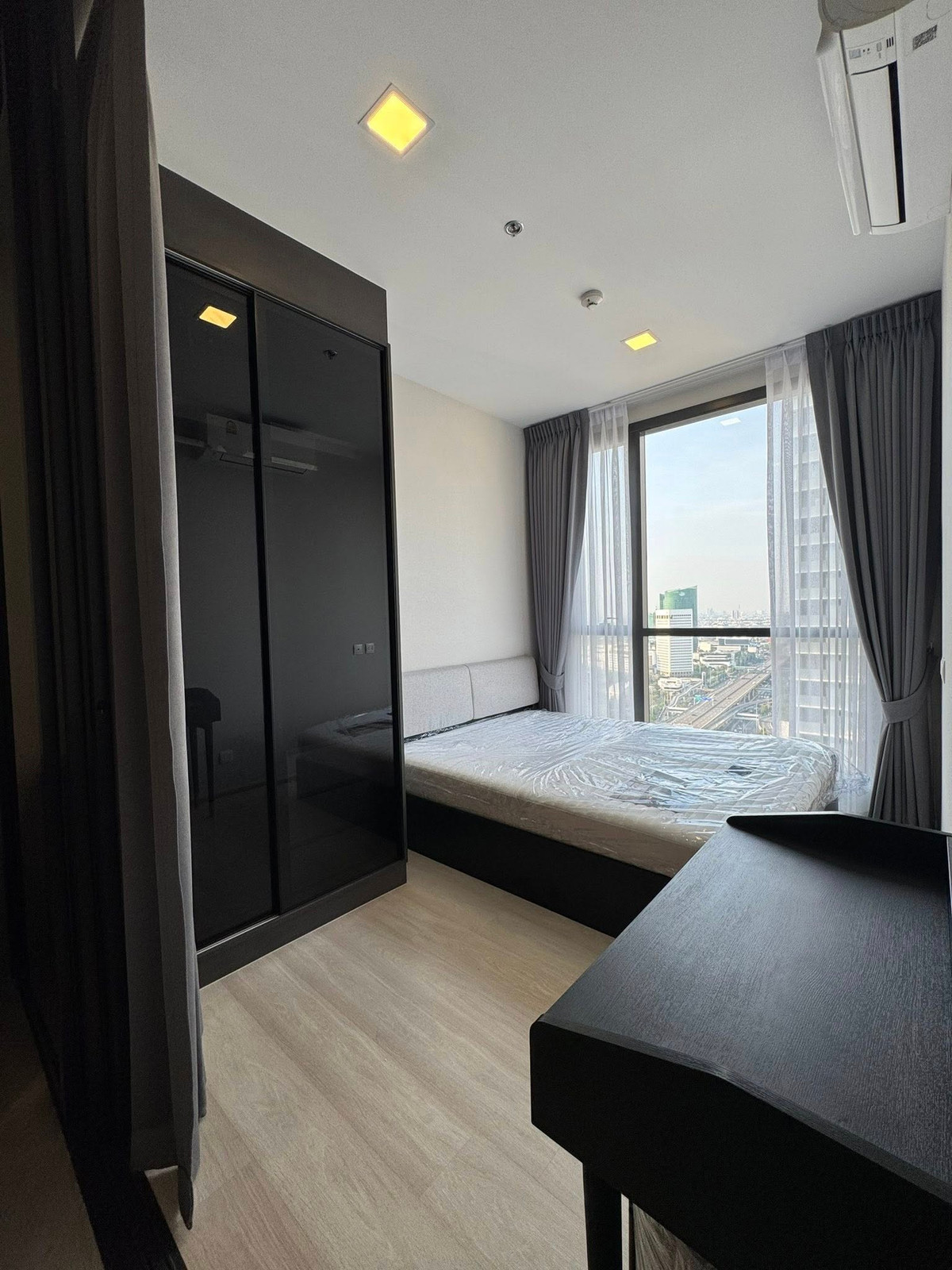 ให้เช่าคอนโดสะพานควาย จตุจักร :  ♦️♦️The Privacy Jatujak (เดอะ ไพรเวซี่ จตุจักร) สอบถามเพิ่มเติมแอดไลน์ได้เลย Line ID : @ladycondo (มี @ ด้วย) ♦️♦️