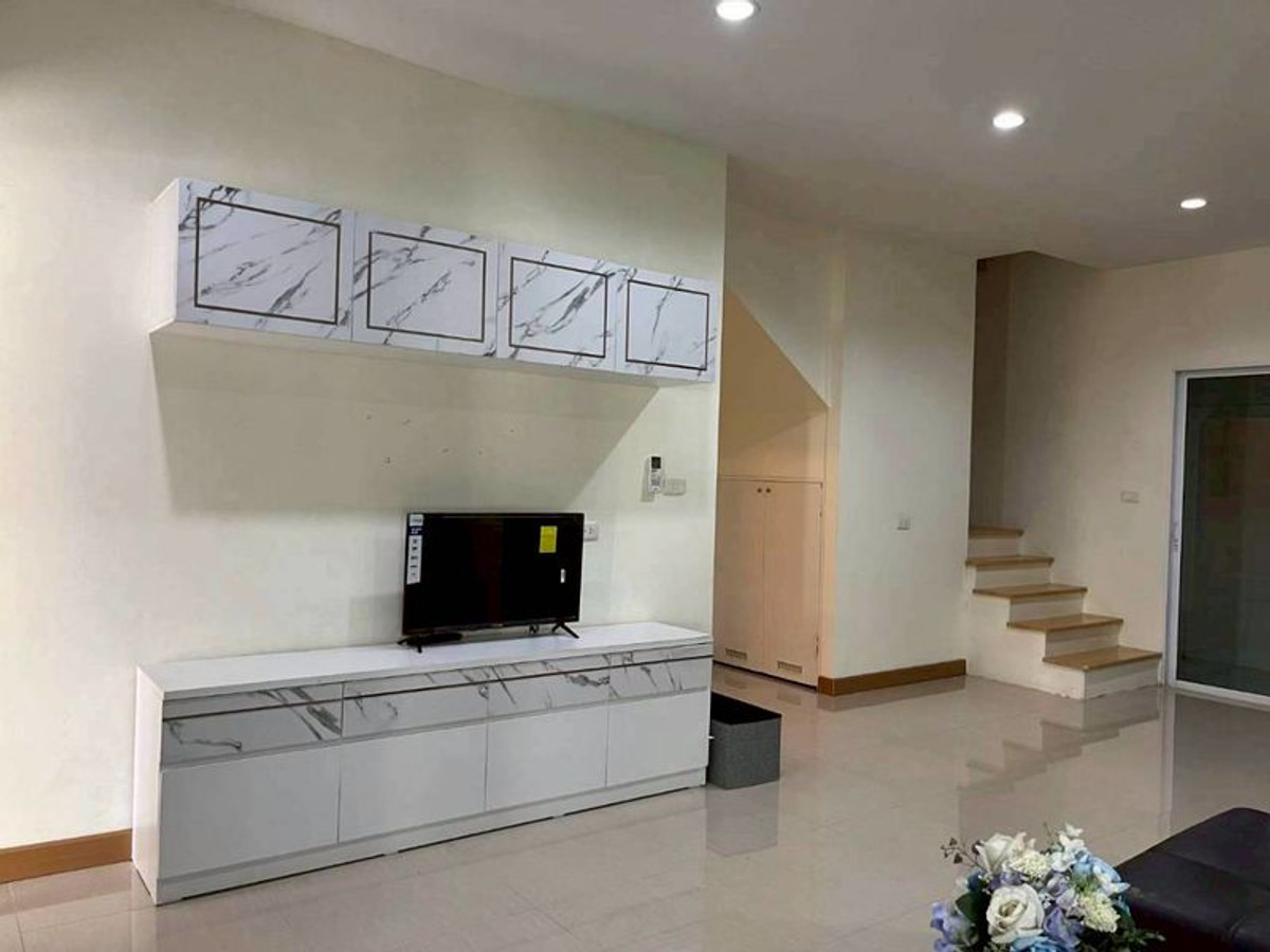 For RentTownhomePattanakan, Srinakarin : K-6760 For rent! Villette City Pattanakarn 38, ready to move in, corner unit, private.