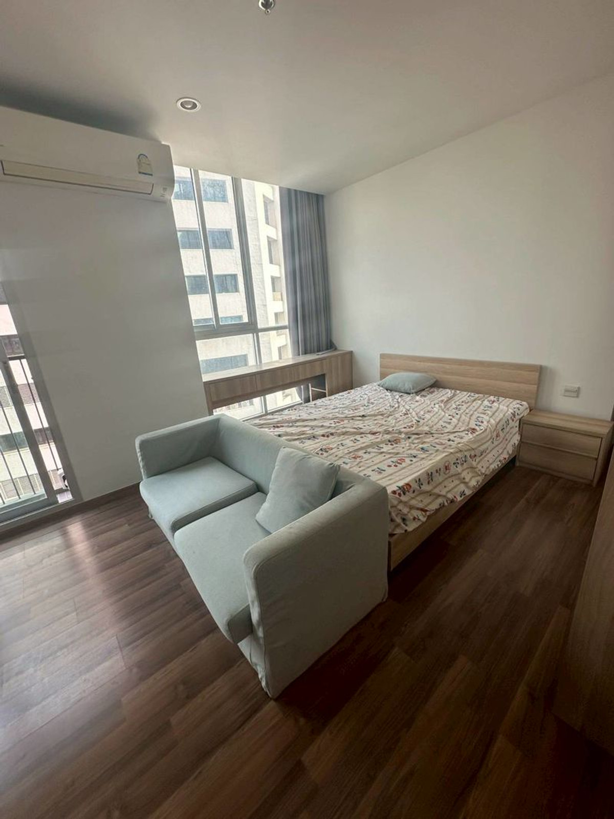 ให้เช่าคอนโดรัชดา ห้วยขวาง : ให้เช่า คอนโดใกล้MRT ศูนย์วัฒนธรรม : Noble Revolve Ratchada 2 :✨2 ห้องนอน เครื่องใช้ไฟฟ้าครบ พร้อมอยู่  