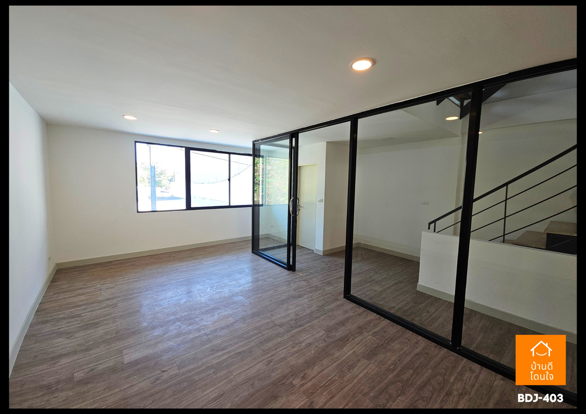 For SaleTownhomeKaset Nawamin,Ladplakao : For sale Nirvana@Work Lat Phrao-Kaset Nawamin 4.5 floors (26.3 sq m)