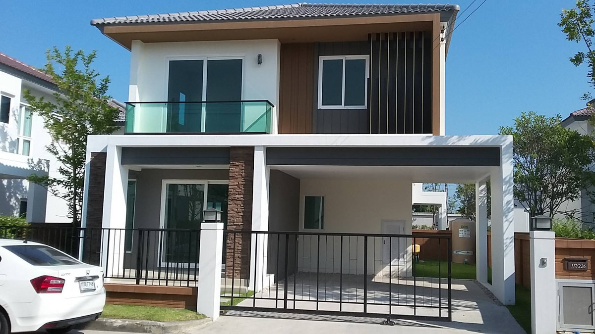 ขายบ้านพระราม 2 บางขุนเทียน : หมู่บ้านเดอะแกรนด์ โครงการบริส เนื้อที่ 52.5 ตารางวา พื้นที่ใช้สอย 160 ตารางเมตร 3 ห้องนอน 3 ห้องน้ำ 1 ห้องเอนกประสงค์(ชั้นล่าง) 1ห้องครัว ที่จอดรถจอดได้ 2 คัน ราคา 5.2 ล้านบาท - Agent Top 084-8751655