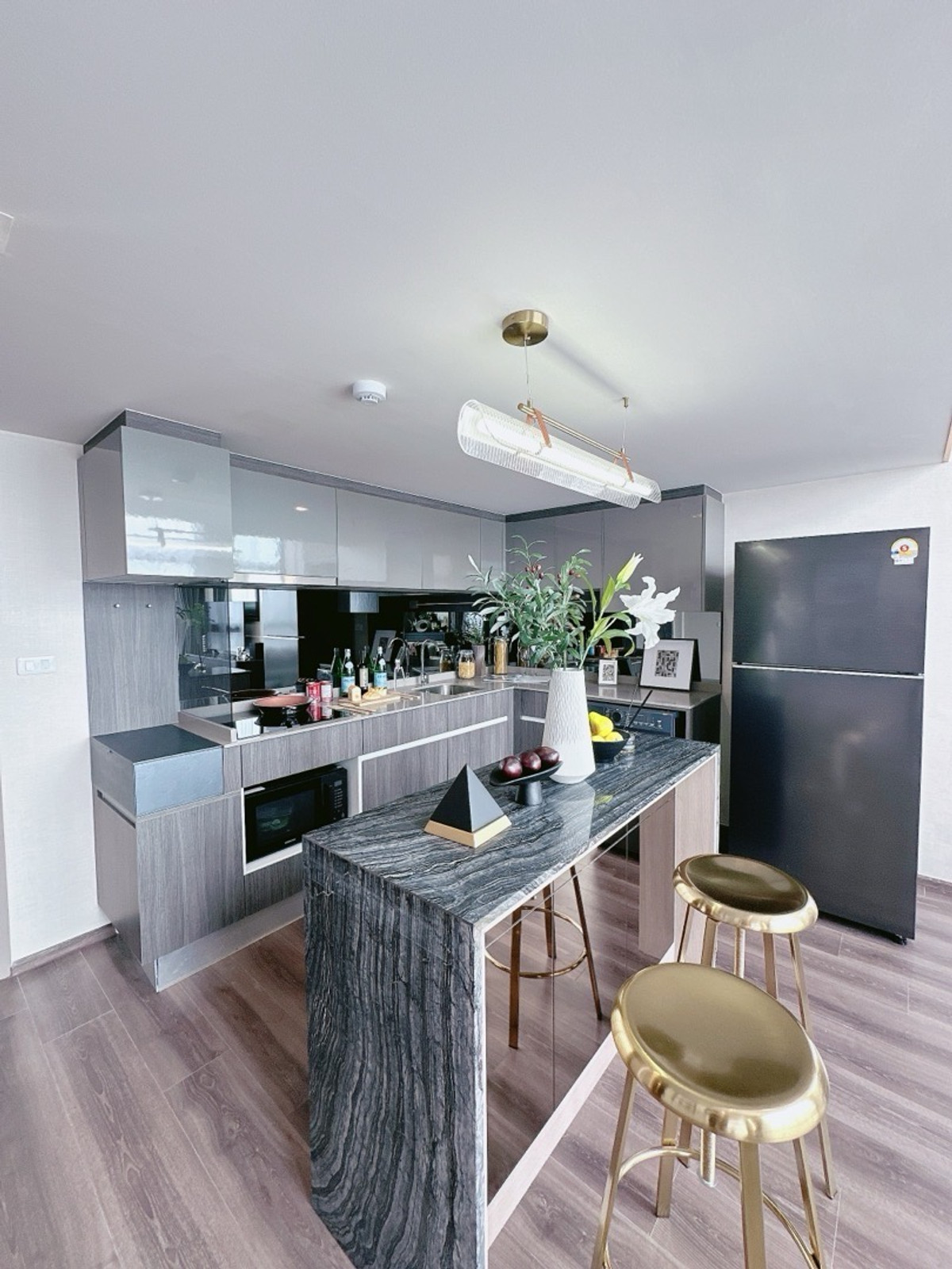 ขายคอนโดพระราม 9 เพชรบุรีตัดใหม่ RCA : 𝐈𝐃𝐄𝐎 𝐑𝐀𝐌𝐀𝟗 𝐀𝐬𝐨𝐤𝐞 ฟรีเงินดาวน์ 𝐎บาท ผ่อนสบายๆ 𝟐𝟓,𝟎𝟎𝟎/เดือน ฟรีทุกค่าใช่จ่าย พร้อมเข้าอยู่ ด่วน 3 ห้องสุดท้าย