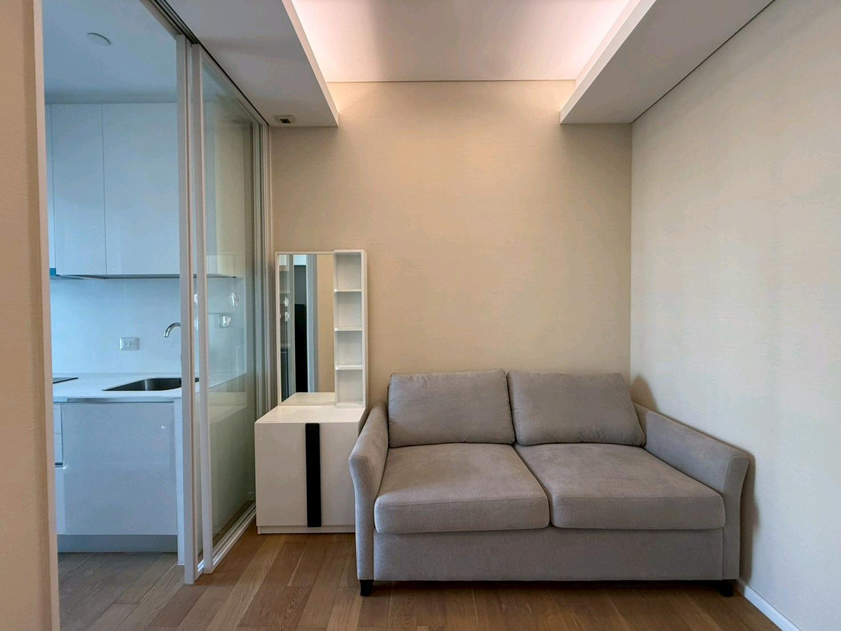 For RentCondoLadprao, Central Ladprao : 🏙️ The Saint Residences – Prime Location near MRT Phahon Yothin