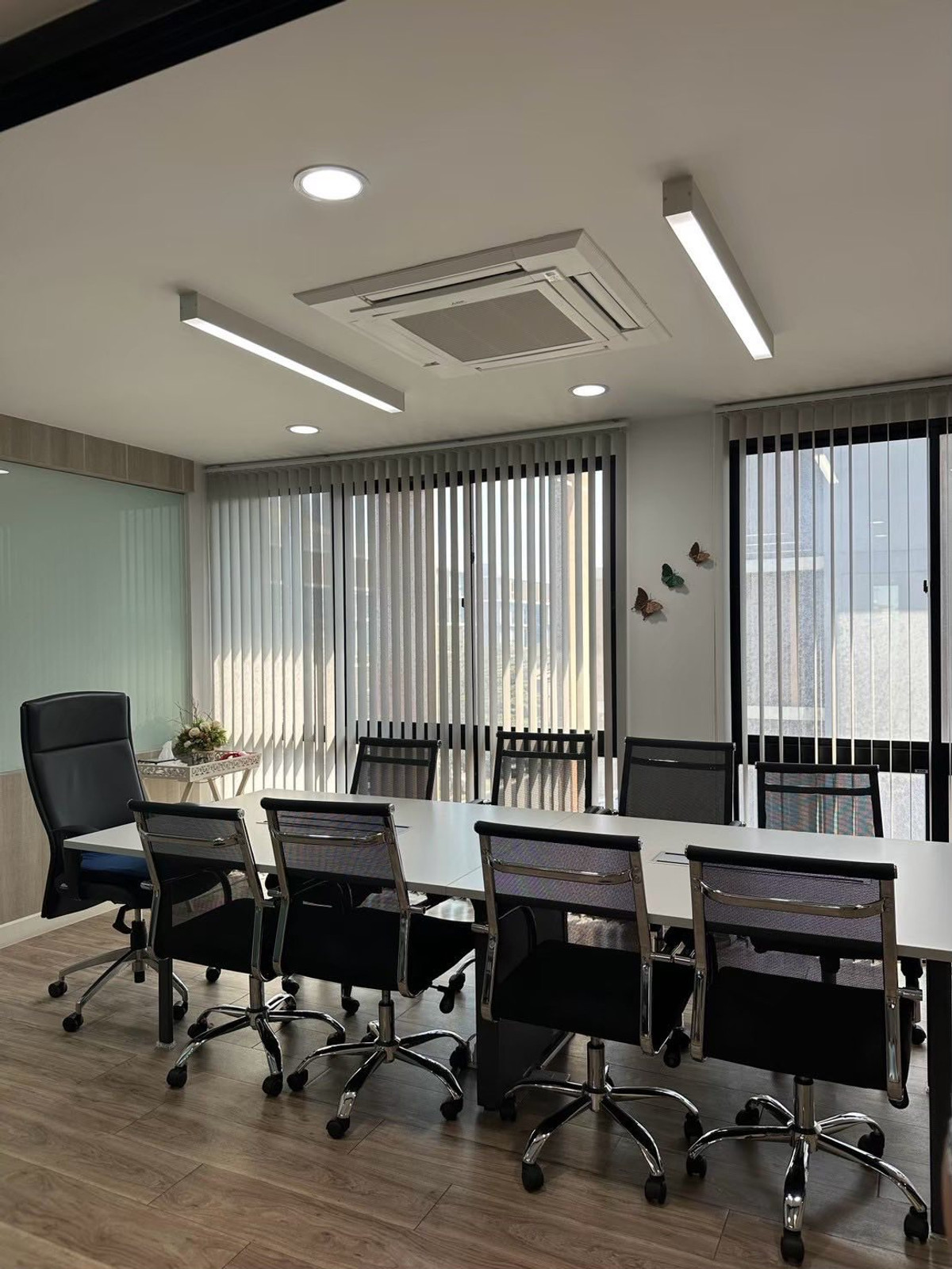 For RentHome OfficeKaset Nawamin,Ladplakao : 🔥🔥31175🔥🔥 For rent: 4.5-story home office near Lertlah School. Suitable for home office, live streaming, warehouse, or clinic. 🌐LINE ID: @fastforrentcondo