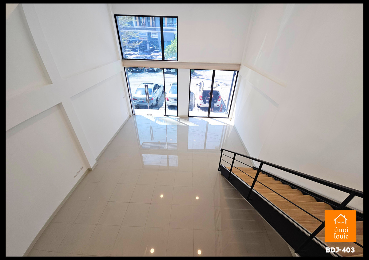 For SaleTownhomeKaset Nawamin,Ladplakao : For sale Nirvana@Work Lat Phrao-Kaset Nawamin 4.5 floors (26.3 sq m)