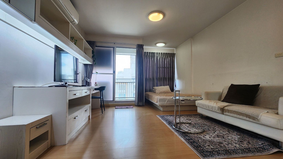 ให้เช่าคอนโดอ่อนนุช อุดมสุข : ✨ Live Above It All — Stylish Studio in the Heart of Sukhumvit 67, Ready to Move In! ✨
