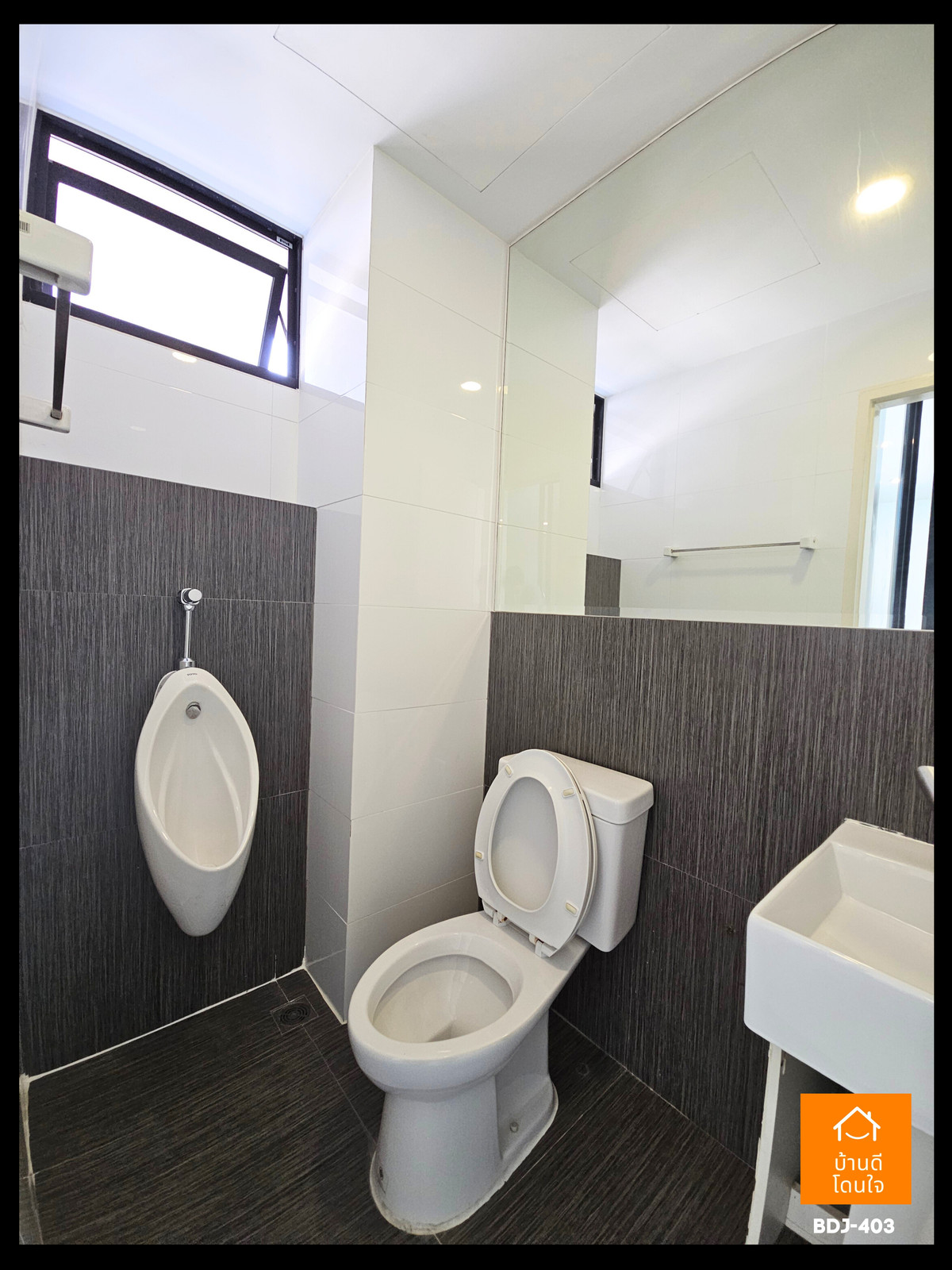 For SaleTownhomeKaset Nawamin,Ladplakao : For sale Nirvana@Work Lat Phrao-Kaset Nawamin 4.5 floors (26.3 sq m)