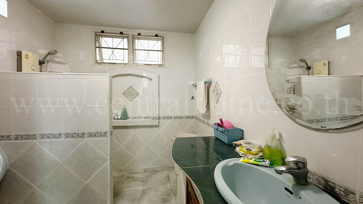 For SaleHousePathum Thani,Rangsit, Thammasat : Single house 300 sq m, Thamsuthee, Pathum Thani, installed solar cells, saves electricity, ready to move in.