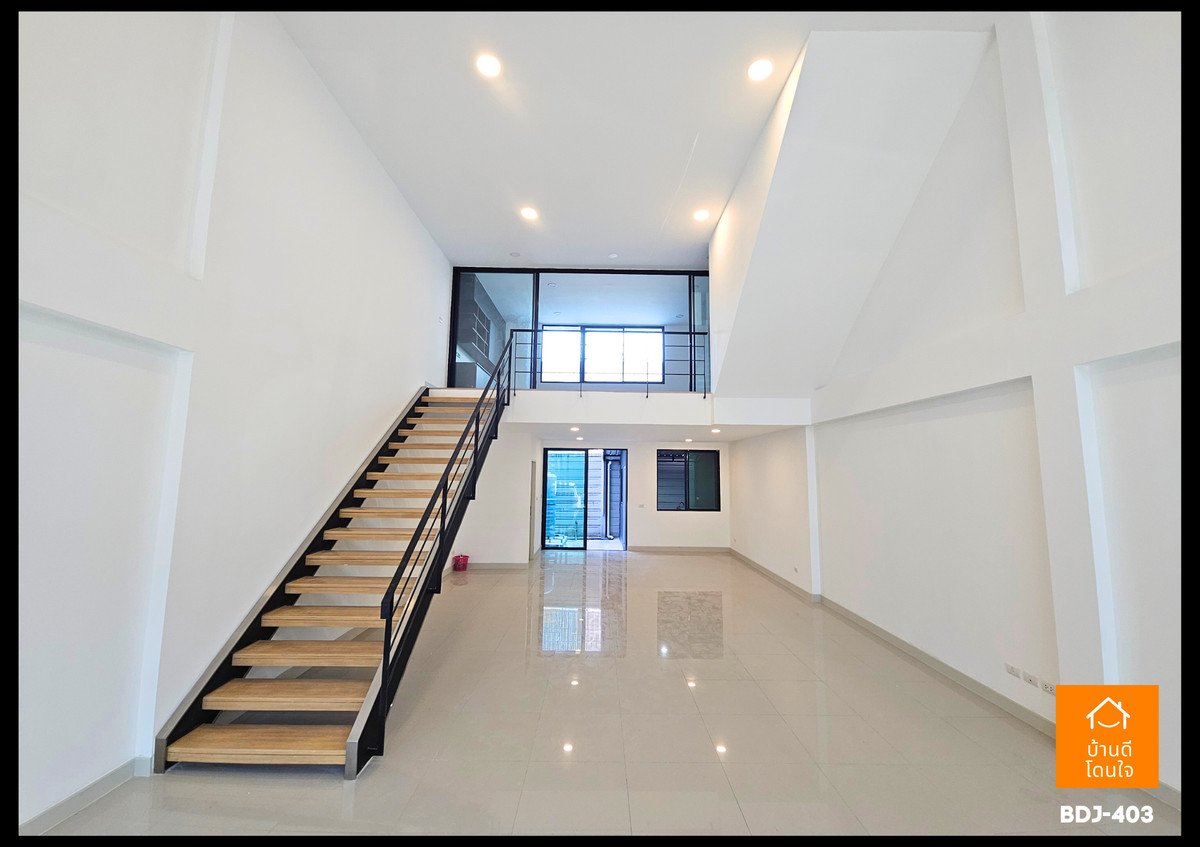 For SaleTownhomeKaset Nawamin,Ladplakao : For sale Nirvana@Work Lat Phrao-Kaset Nawamin 4.5 floors (26.3 sq m)