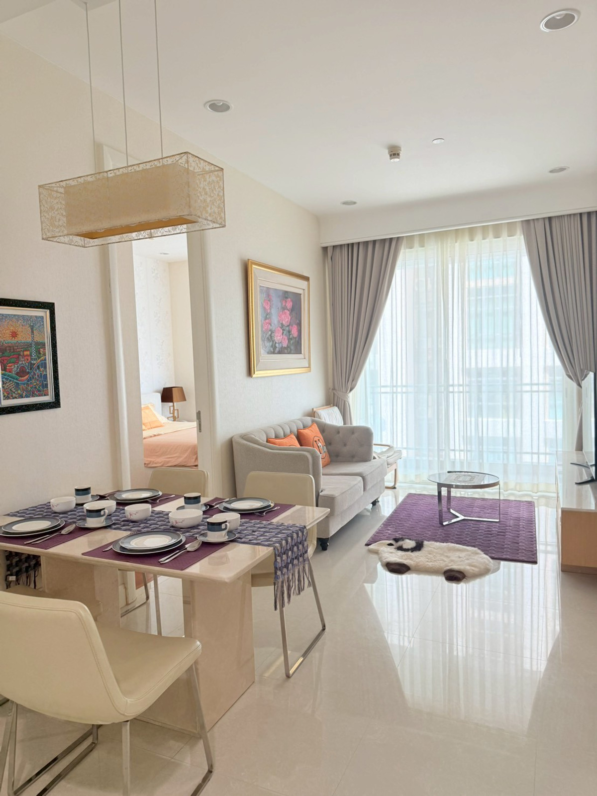 ให้เช่าคอนโดวิทยุ ชิดลม หลังสวน : Q หลังสวน 2นอน 85ตรม. ชั้นสูง วิวสวย ใจกลางชิดลม ปล่อยเช่าด่วน!