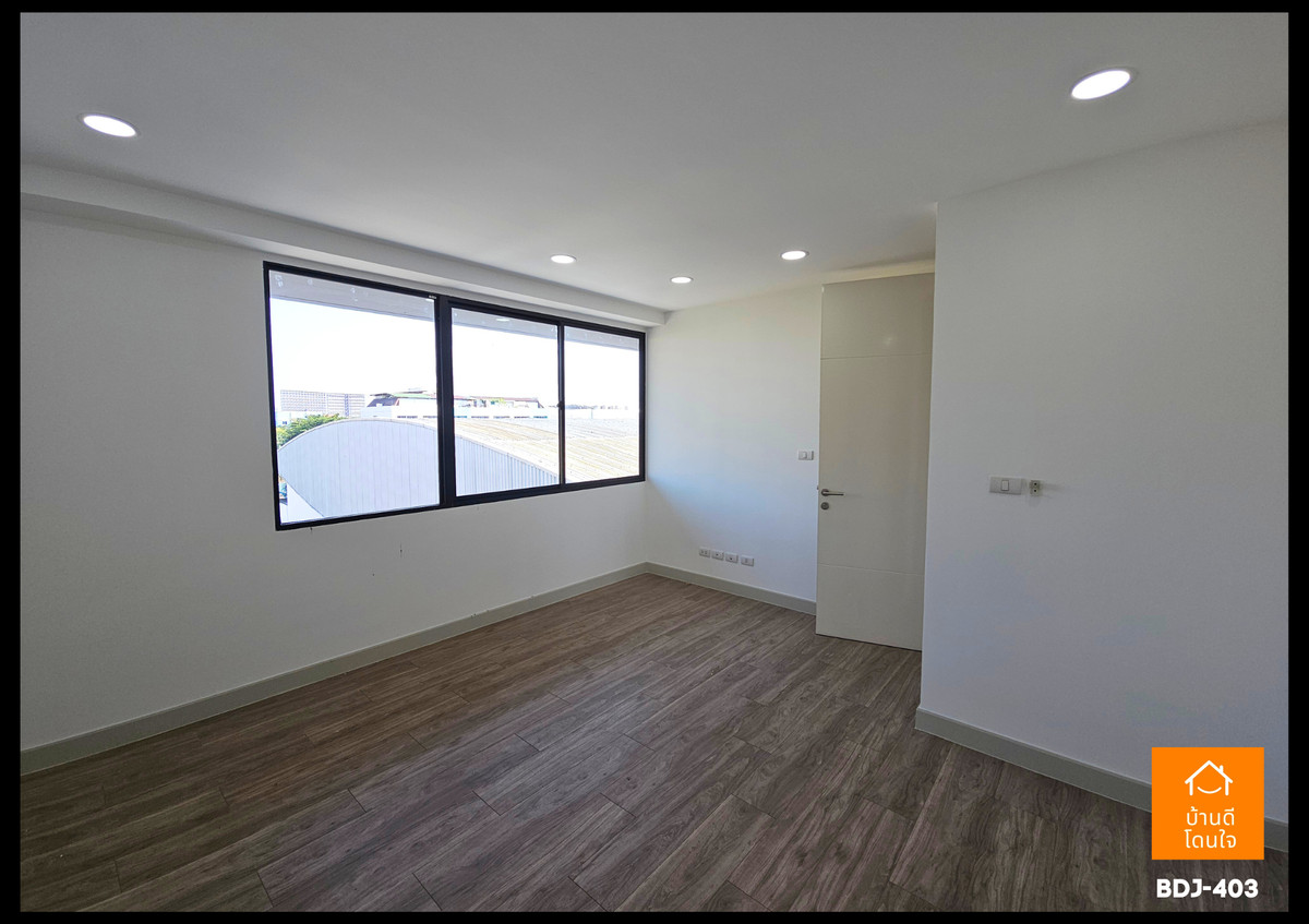 For SaleTownhomeKaset Nawamin,Ladplakao : For sale Nirvana@Work Lat Phrao-Kaset Nawamin 4.5 floors (26.3 sq m)