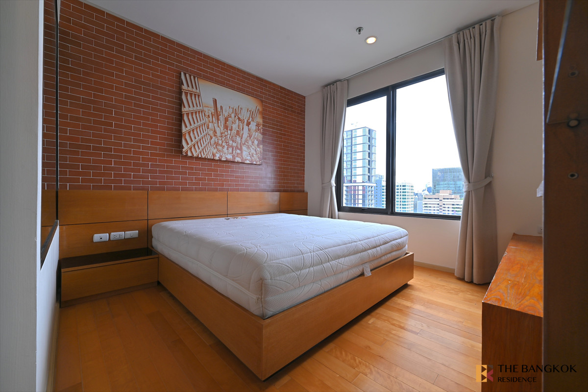 ให้เช่าคอนโดพระราม 9 เพชรบุรีตัดใหม่ RCA : 𝗙𝗢𝗥 𝗥𝗘𝗡𝗧 | VILLA ASOKE | 1 BEDROOM DUO LUXURY +(66)643265966 (L)
