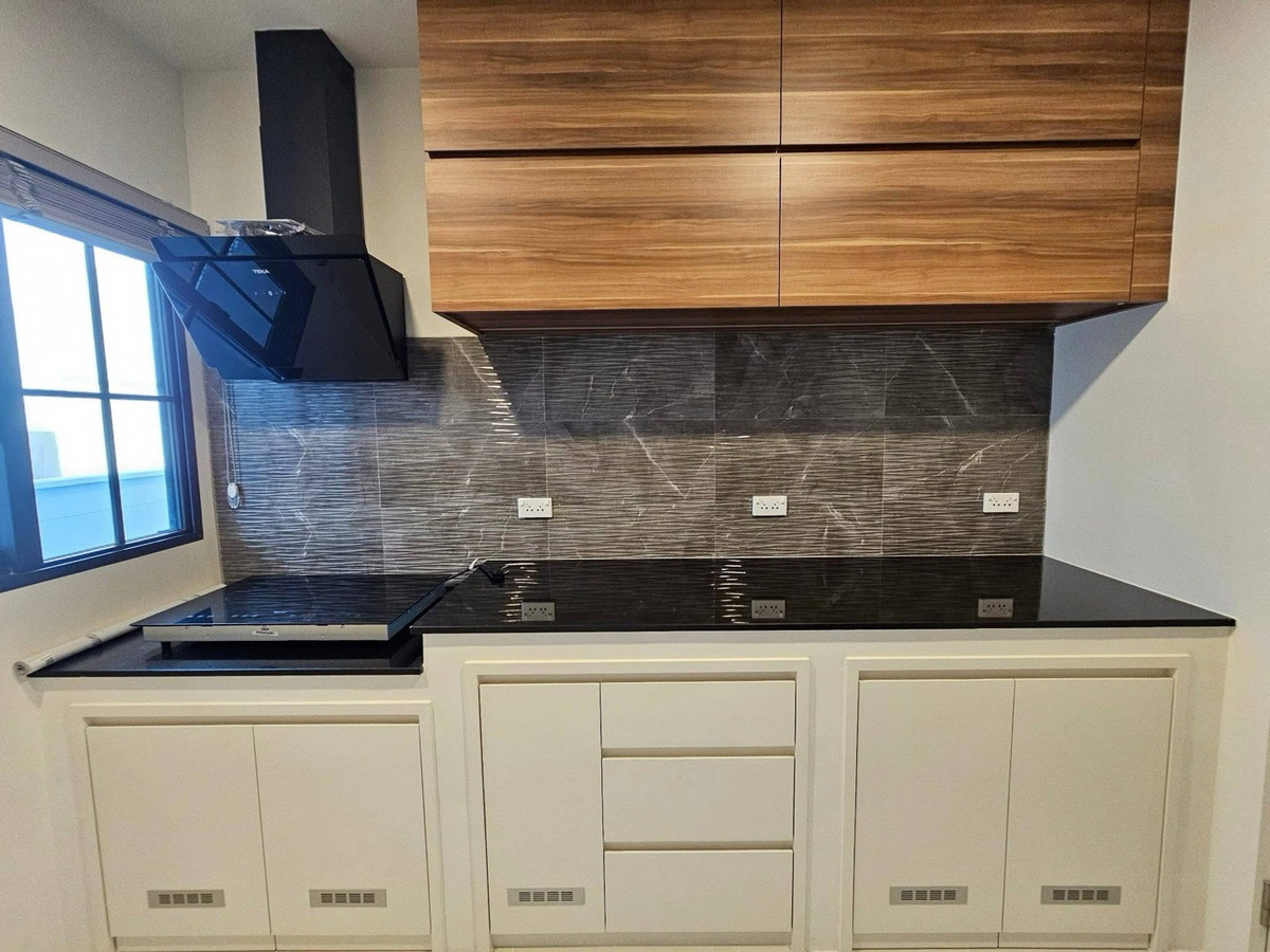 ให้เช่าบ้านบางนา แบริ่ง ลาซาล : ให้เช่า เซนโทร บางนา