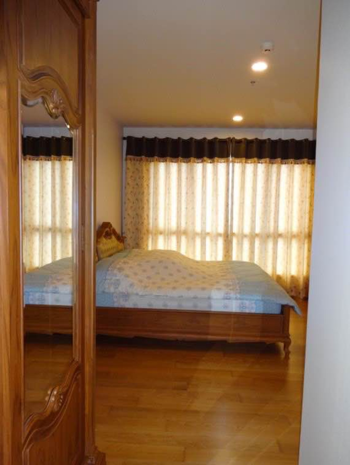 ขายคอนโดวงเวียนใหญ่ เจริญนคร : 🏠✨ ไฮฟ์ ตากสิน | ขายคอนโด 1 ห้องนอน (HBH-SI-92)