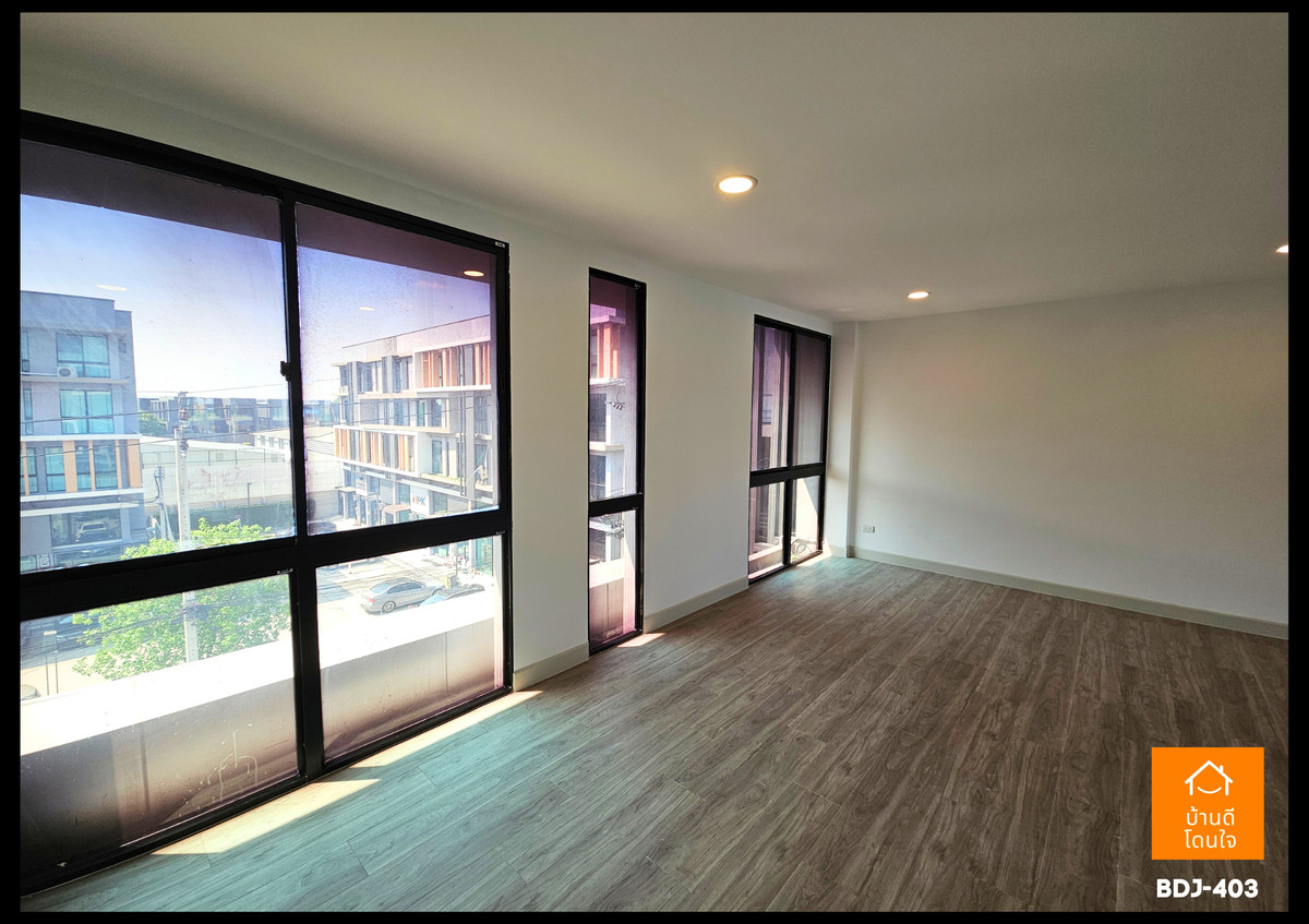 For SaleTownhomeKaset Nawamin,Ladplakao : For sale Nirvana@Work Lat Phrao-Kaset Nawamin 4.5 floors (26.3 sq m)