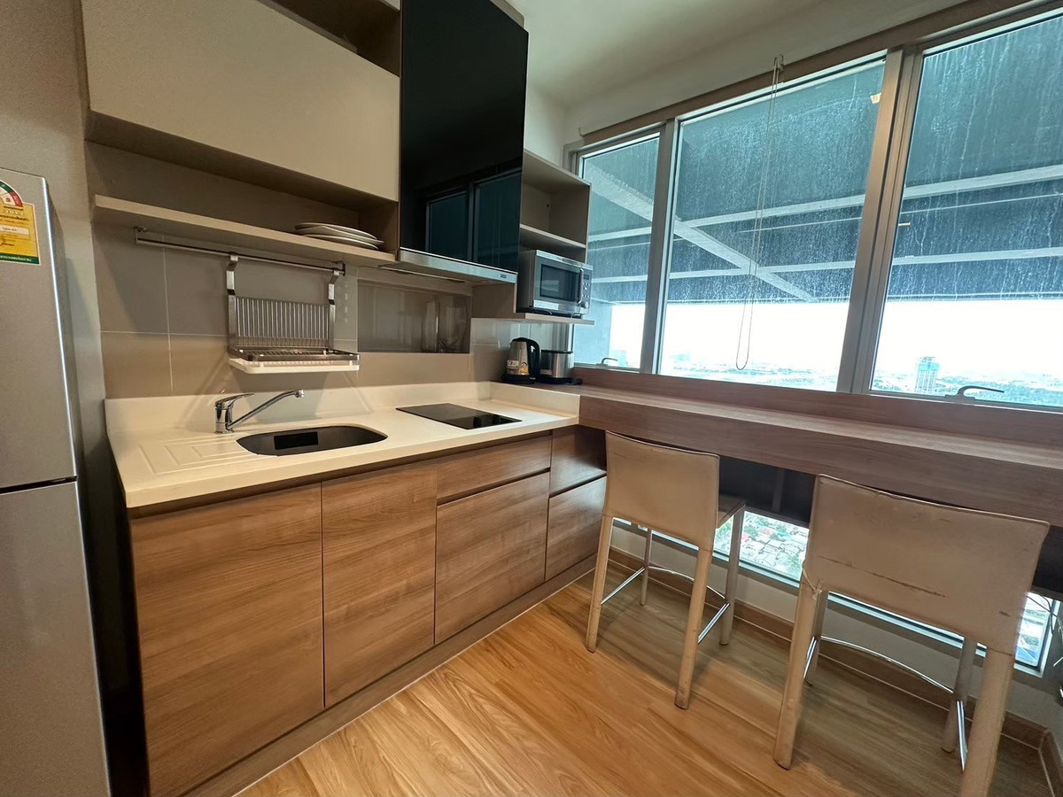 ให้เช่าคอนโดสะพานควาย จตุจักร :  💥 FOR RENT   :  Rhythm Phahol Ari  Condo   💥  