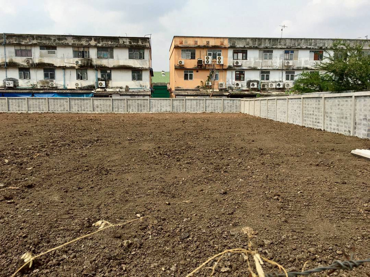 For RentLandBangna, Bearing, Lasalle : BL22 Land for rent, Soi Lasalle 81 #Land in Bangna area. #Land on Lasalle Road #Land on Sukhumvit Road 105 #Land has been filled.