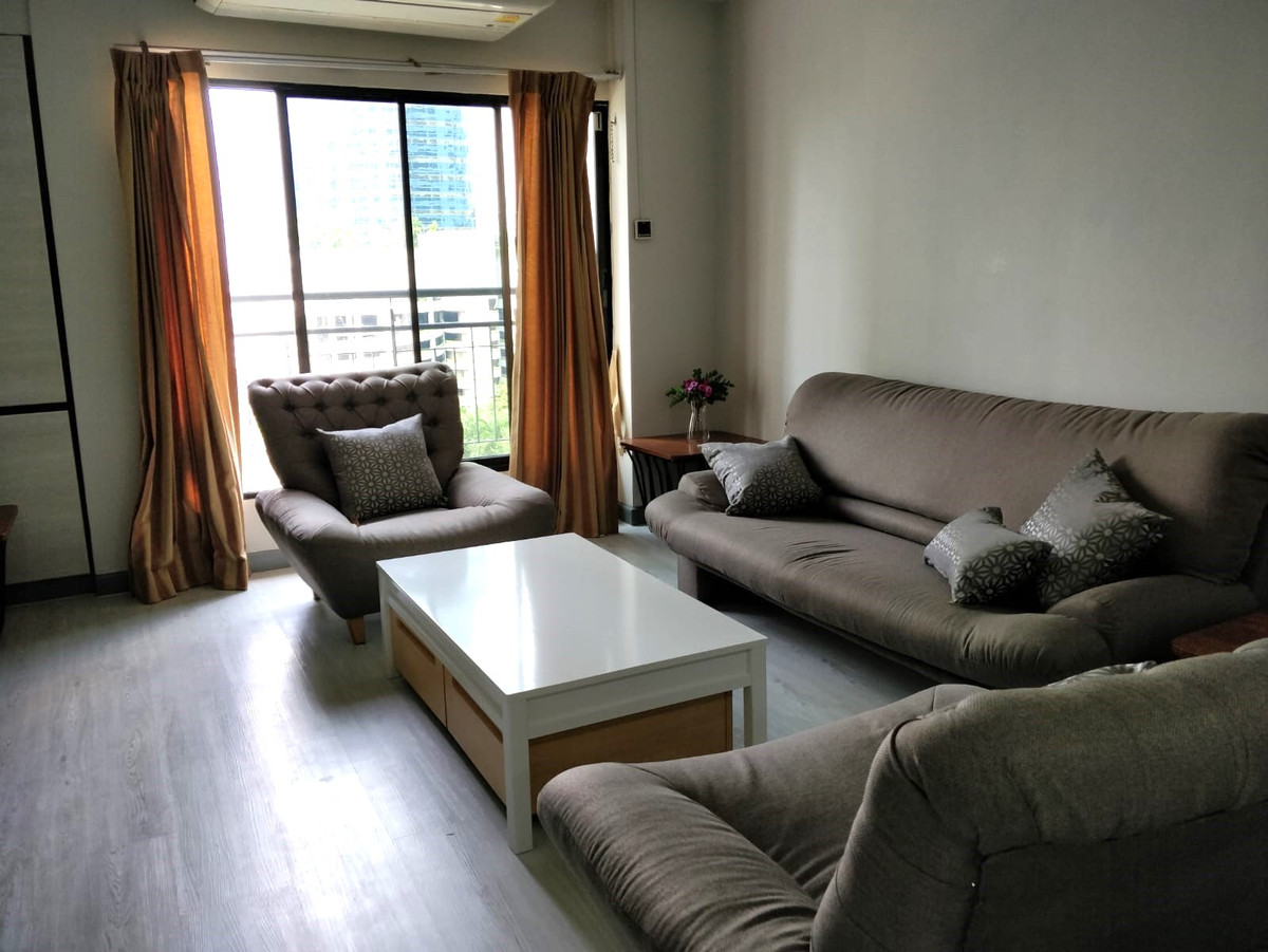 ขายคอนโดนานา : Liberty Park 2 / ห้องใซส์ใหญ่ ทำเลดีใจกลางนานา / 2 ห้องนอน 2ห้องน้ำ  122 ตร.ม. 