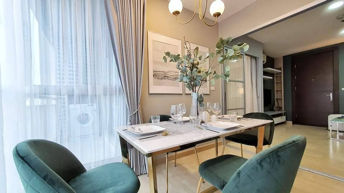 For RentCondoRatchadapisek, Huaikwang, Suttisan : RC023926 Condo for rent at Rhythm Ratchada next to MRT Ratchadaphisek.