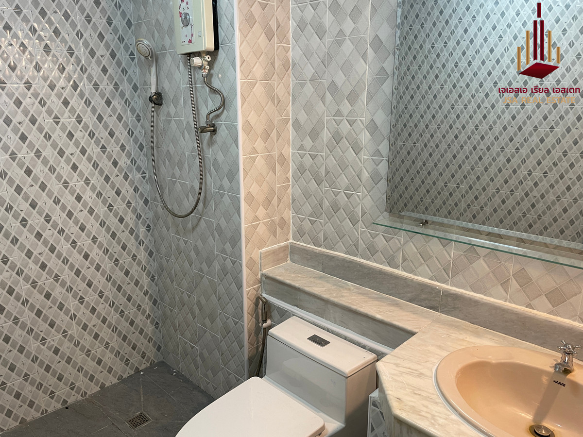 For RentCondoBangna, Bearing, Lasalle : ✨ For Rent: The Village Condo ✨ 💰 Only 15,000 THB/month