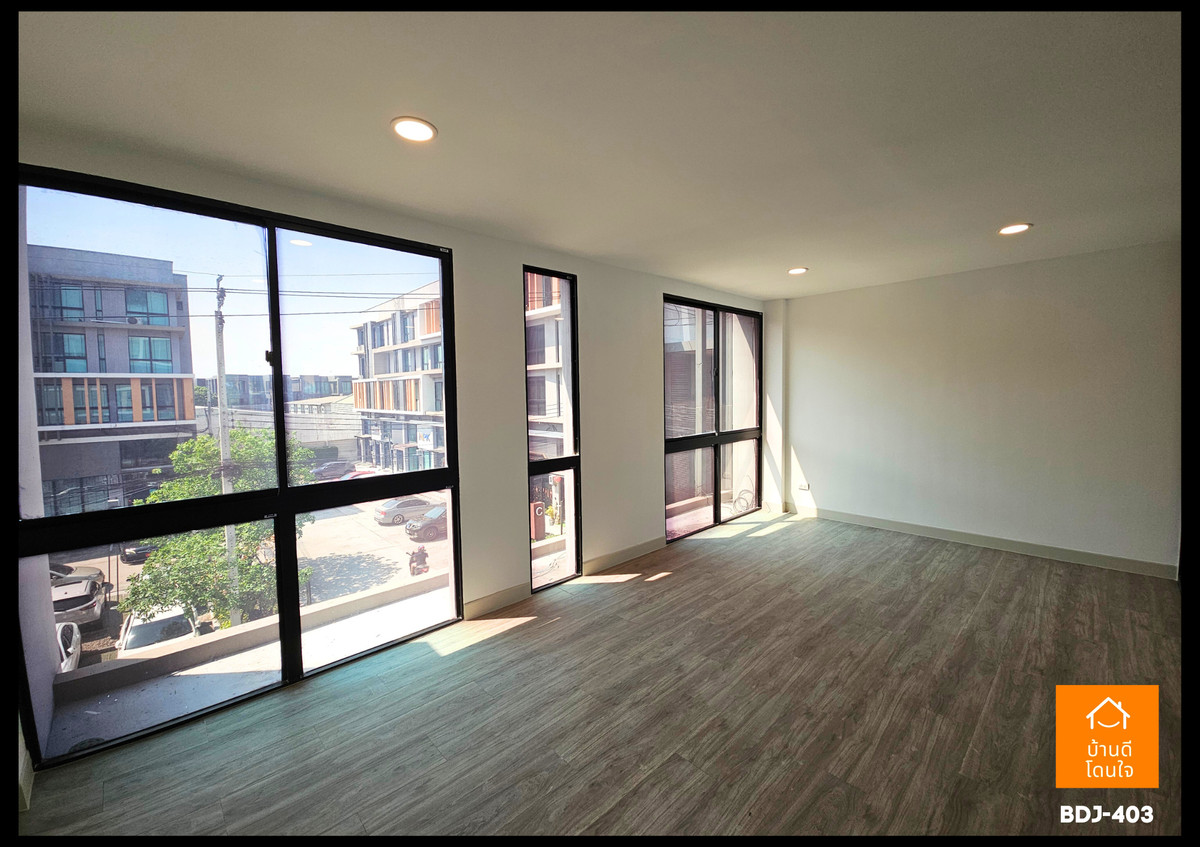 For SaleTownhomeKaset Nawamin,Ladplakao : For sale Nirvana@Work Lat Phrao-Kaset Nawamin 4.5 floors (26.3 sq m)