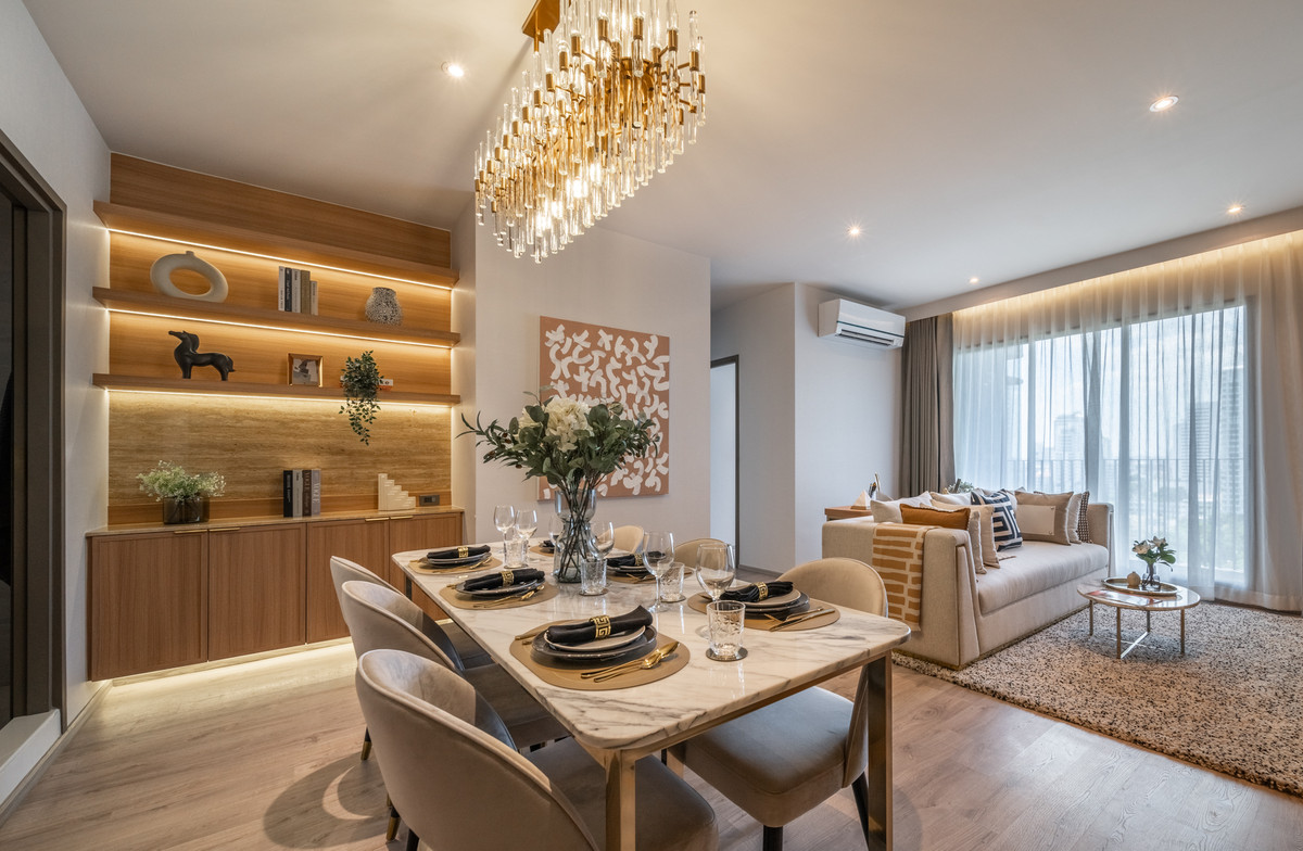 ให้เช่าคอนโดสุขุมวิท อโศก ทองหล่อ : ⚜️ Super brand new 2 bedrooms for rent at Rhythm Ekkamai Estate ⚜️