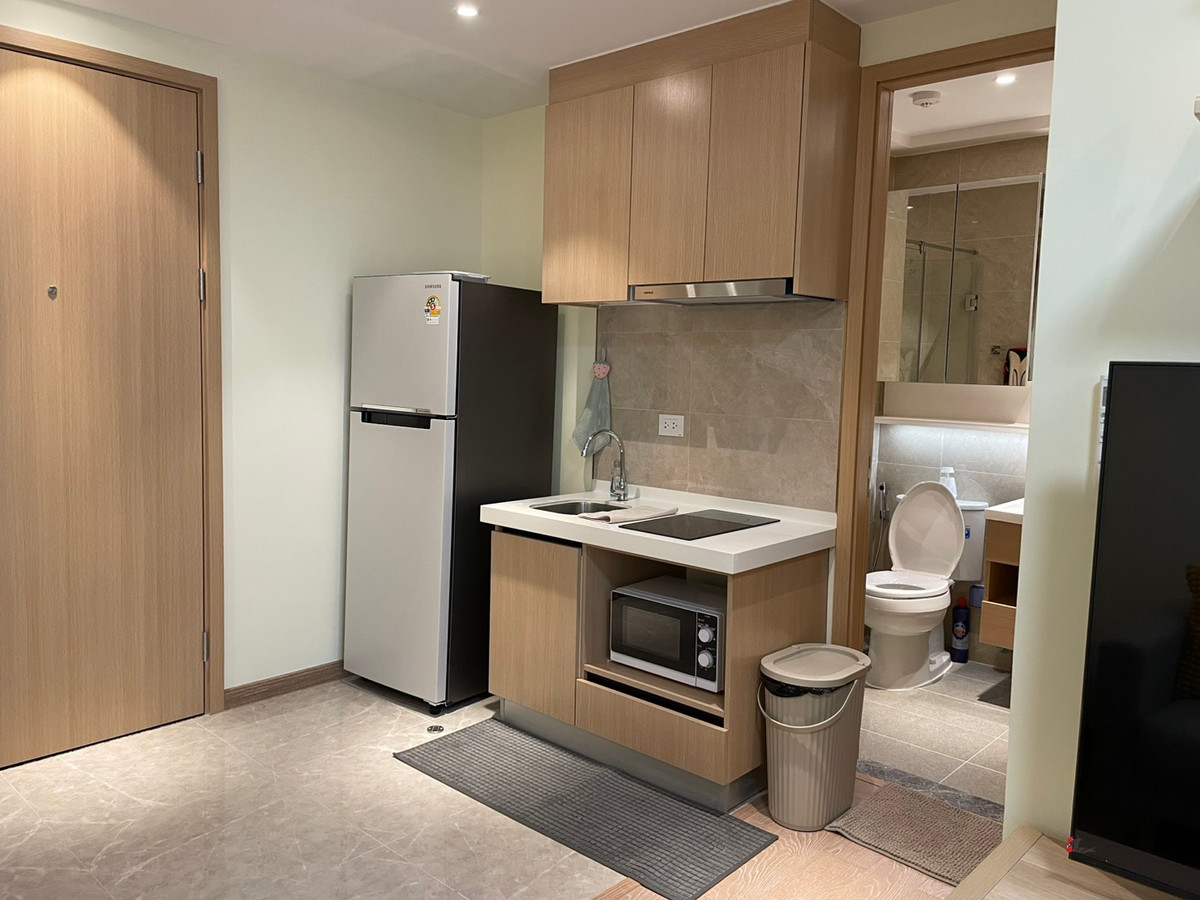 For RentCondoSathorn, Narathiwat : 🔥Urgent for rent🔥 Regal Sathorn - Narathiwat, spacious room, beautiful view, fully furnished, ready to move in, near BRT Chan Road and BTS Chong Nonsi.