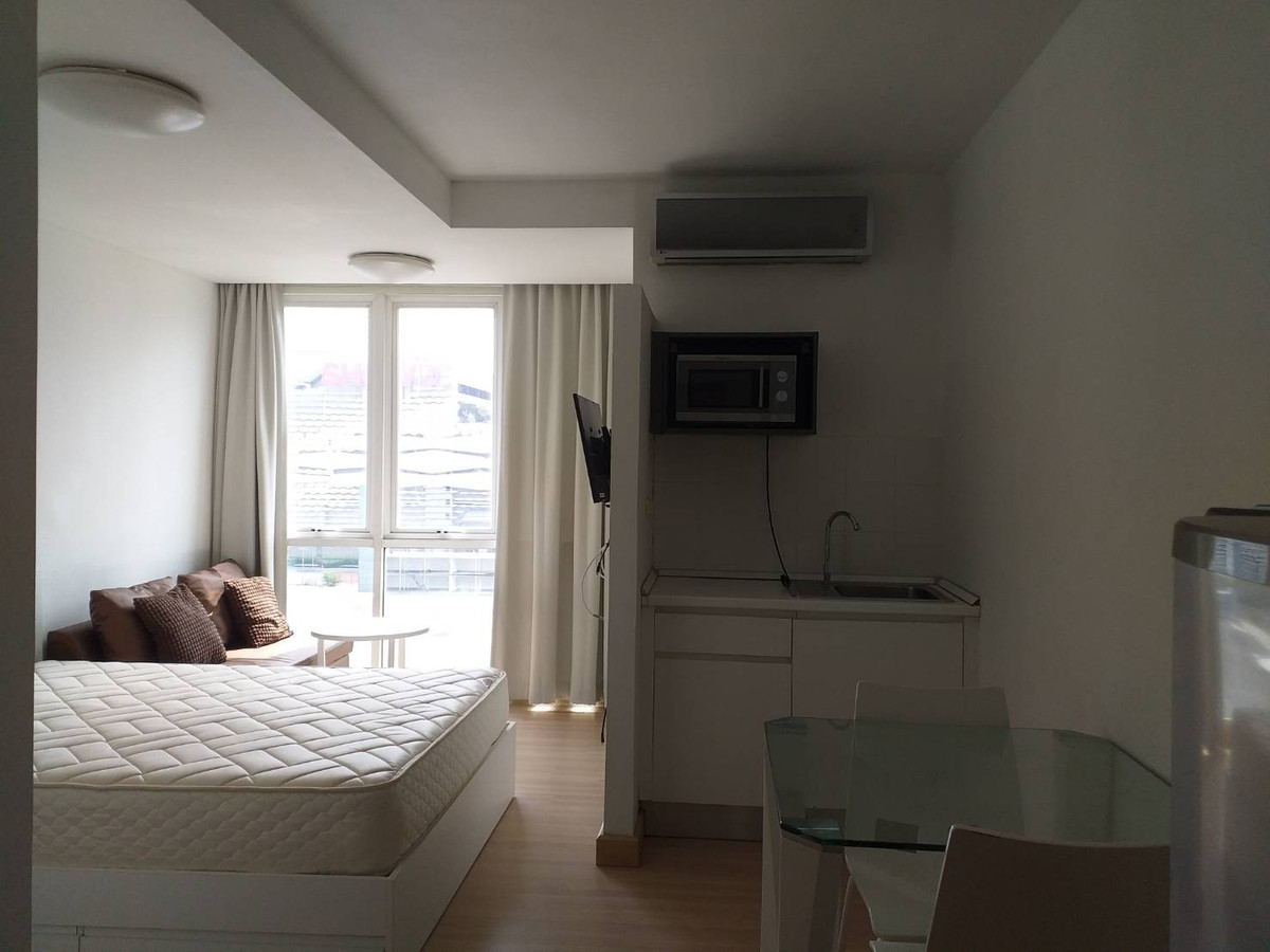 ขายคอนโดพระราม 9 เพชรบุรีตัดใหม่ RCA : P-111093 วิวเมืองสวย! คริส การ์เดน พระราม 9 ใกล้ MRT [1.6M] | Line Id @easythaihome | 085-592-2897