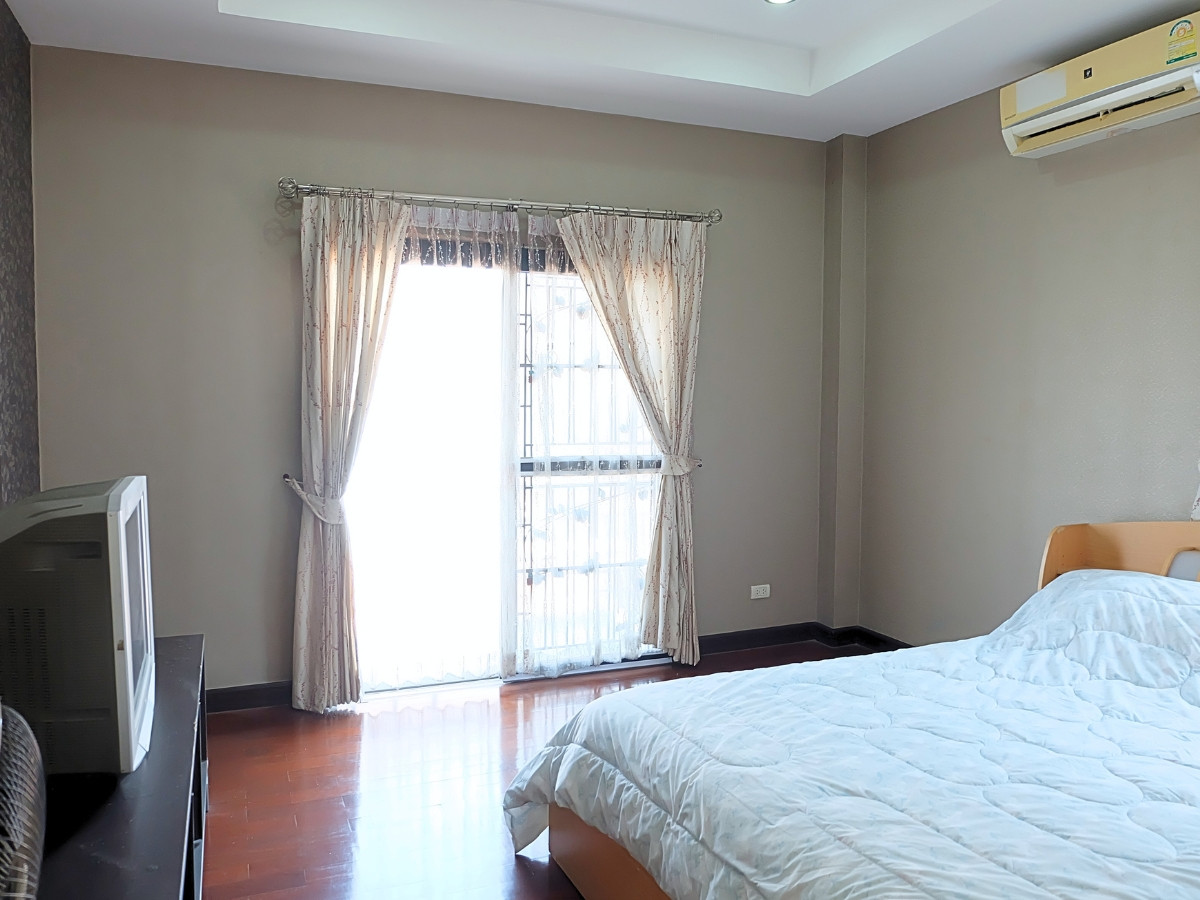 For SaleHouseSriracha Laem Chabang Ban Bueng : 92143 - Single house for sale, Laem Chabang (corner house)#near Kasetsart University. #Near Laem Chabang Port #Sriracha detached house #Baan Laem Chabang