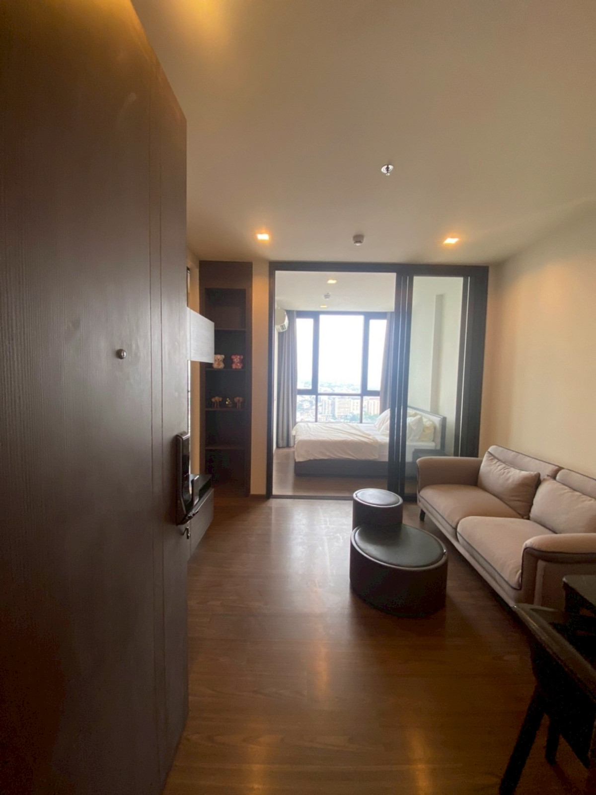 ให้เช่าคอนโดอ่อนนุช อุดมสุข : 🌇The Line Sukhumvit 71 – ห้องหายาก🚆ใกล้ BTS พระโขนง เพียง 500 เมตร!🔥ห้องสวย ทำเลดีแบบนี้ รีบจองก่อนหลุด 💬✨