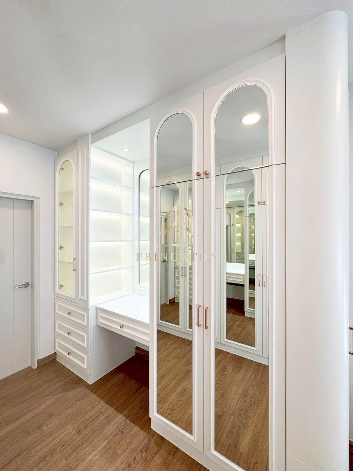 ให้เช่าบ้านบางนา แบริ่ง ลาซาล : ให้เช่าบ้านเดี่ยว 2 ชั้น CENTRO บางนา เฟส 2 📞092-4252445  CENTRO Bangna Phase 2