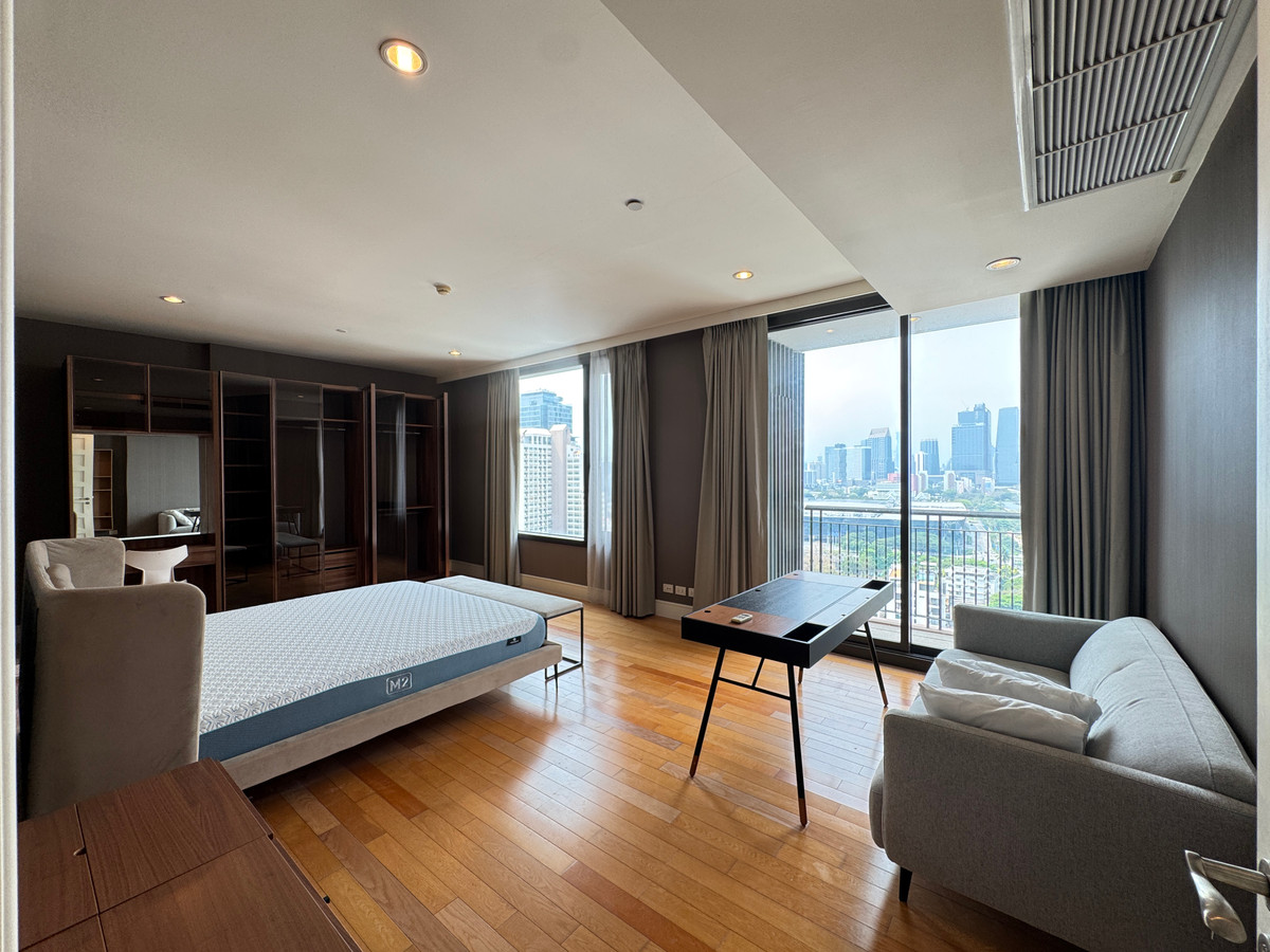 ให้เช่าคอนโดสุขุมวิท อโศก ทองหล่อ : 🏢ให้เช่าคอนโดย่านสุขุมวิท ที่คอนโด Aguston Sukhumvit 22  3  ห้องนอน  ใกล้BTS พร้อมพงษ์ ใกล้ห้างเอ็มสเฟียร์/ห้างเอ็มโพเรียม 